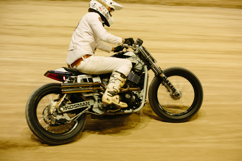 Illustration for article titled Behold The Controlled Chaos That Is Flat Track Motorcycle Racing